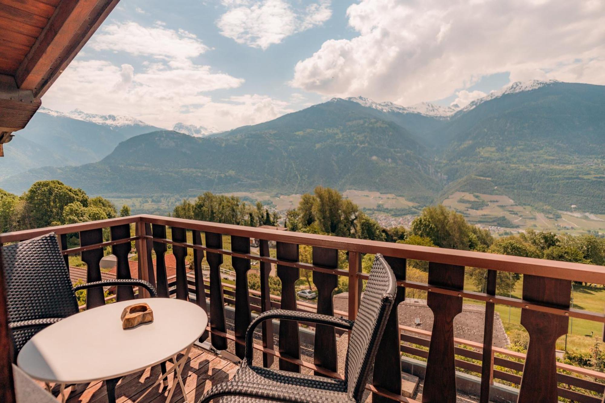 Relais Fleuri Otel Chermignon-d'en Bas Dış mekan fotoğraf
